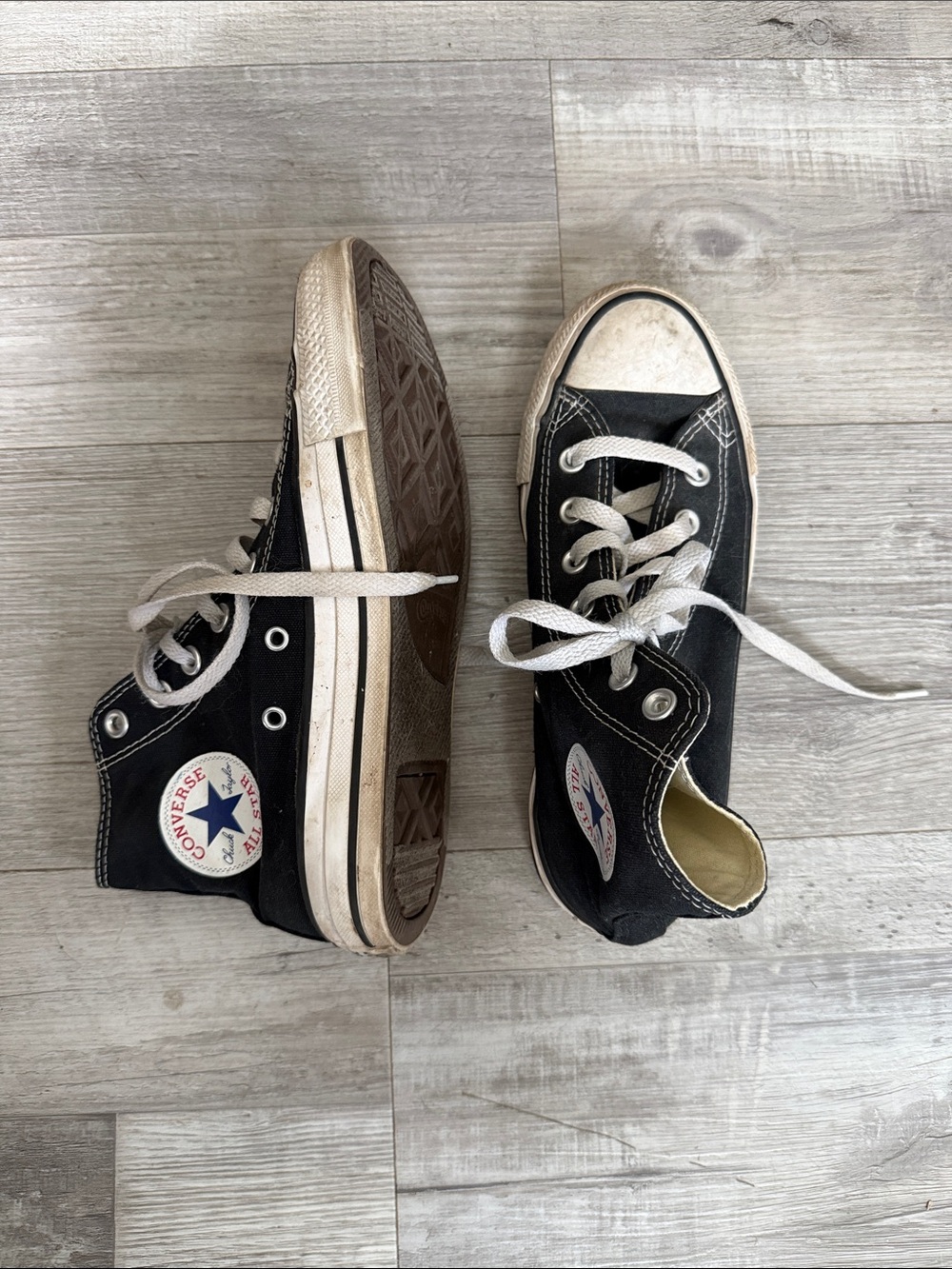 Converse high top chuck Taylor’s